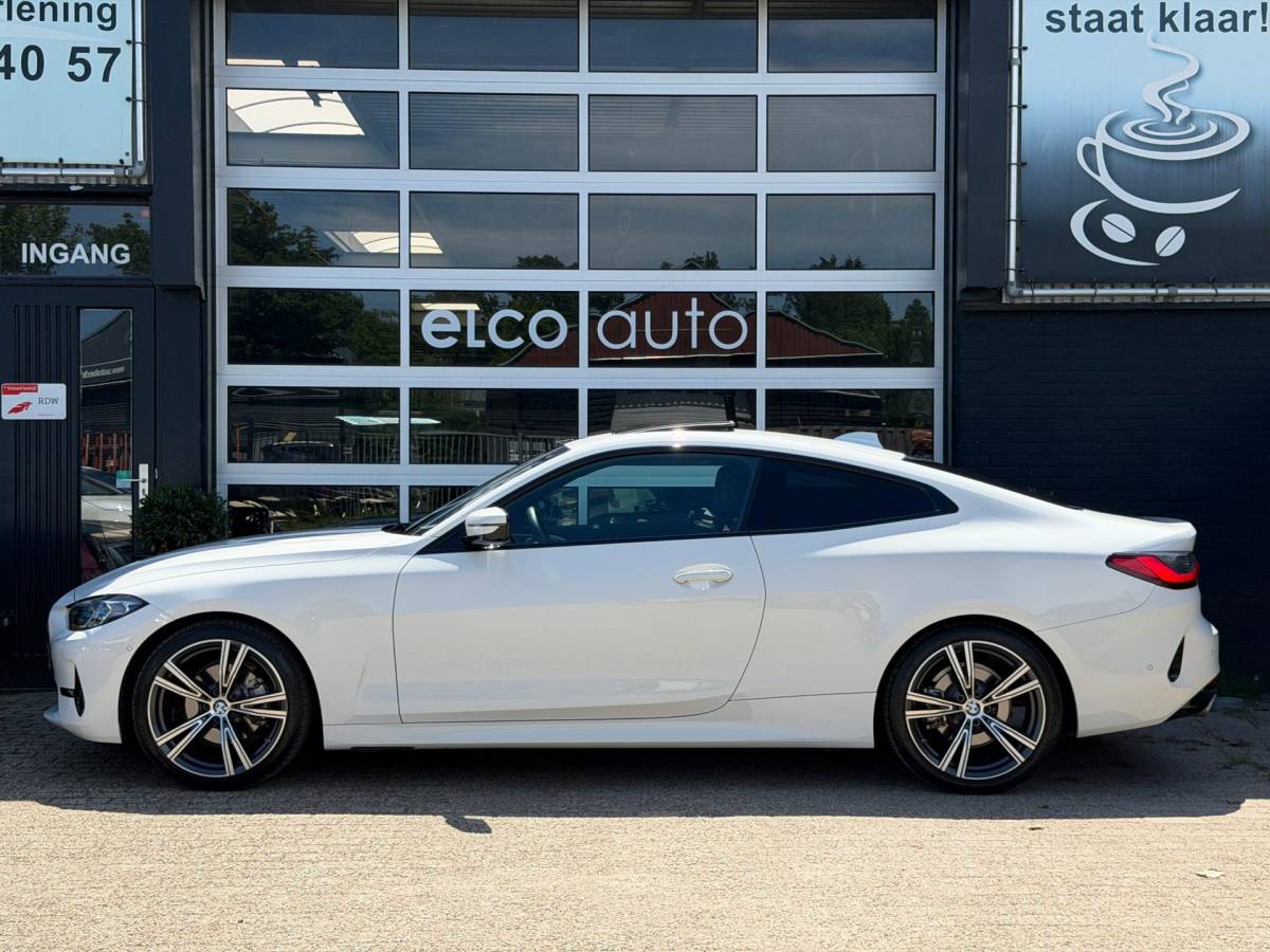 BMW 4 Serie BMW 4-serie Coupé 420i High Executive / Pano