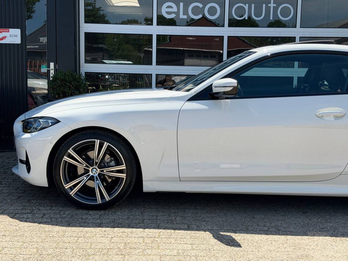 BMW 4 Serie BMW 4-serie Coupé 420i High Executive / Pano