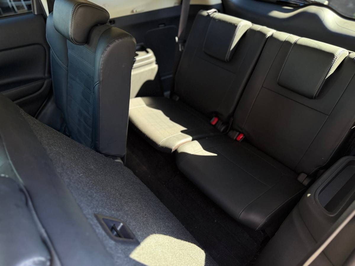 Mitsubishi Outlander Mitsubishi Outlander 2.0 2WD Limited+ / Leder / 7P/ 1ste eigenaar