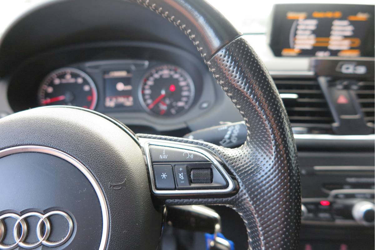 Audi Q3 Audi Q3 1.4 TFSI 150pk CoD S-Tronic 2x S-Line, Pano ,Trekhaak ,Xenon, Navi, Stoelverwarming. . .