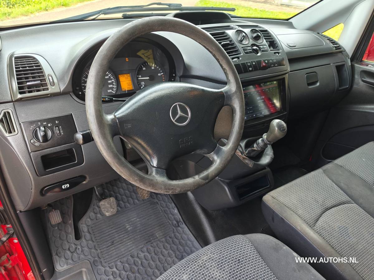 Mercedes-Benz Vito Mercedes-Benz Vito 113 CDI 320 , Airco , cruise , apk mei 2027 , 136 PK , recent beurt gehad