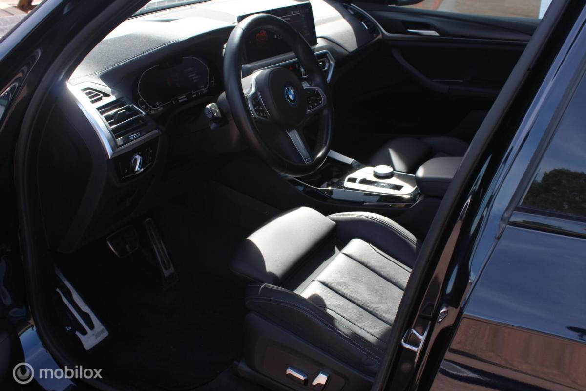 BMW iX3 BMW iX3 Executive 80 kWh M-Sport 3-Fase Pano/ACC/ShadowLine