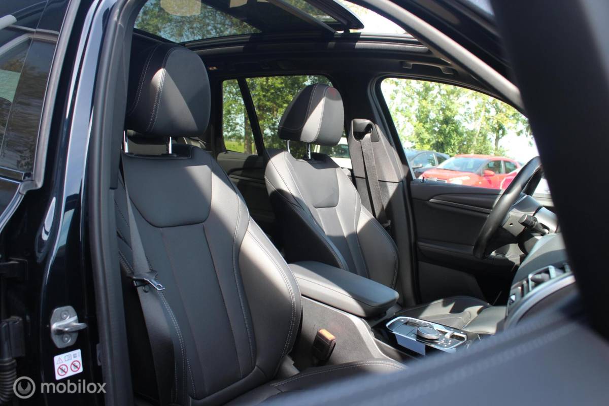 BMW iX3 BMW iX3 Executive 80 kWh M-Sport 3-Fase Pano/ACC/ShadowLine