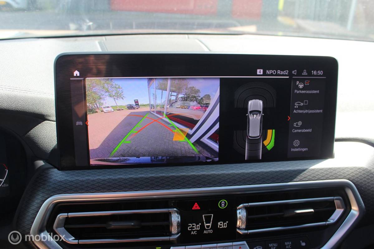 BMW iX3 BMW iX3 Executive 80 kWh M-Sport 3-Fase Pano/ACC/ShadowLine