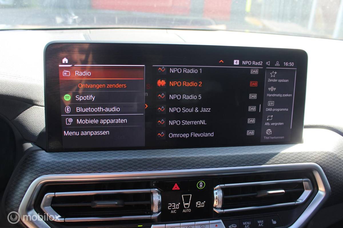 BMW iX3 BMW iX3 Executive 80 kWh M-Sport 3-Fase Pano/ACC/ShadowLine