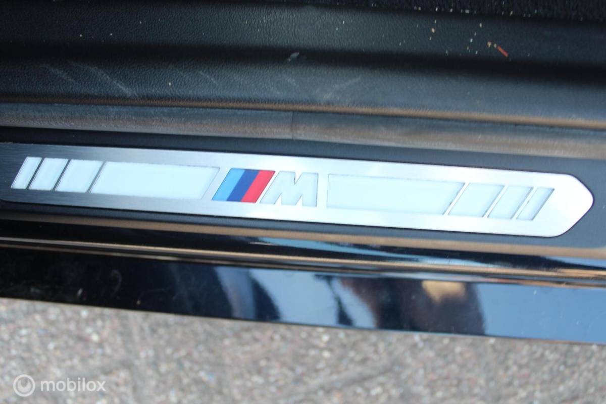 BMW iX3 BMW iX3 Executive 80 kWh M-Sport 3-Fase Pano/ACC/ShadowLine