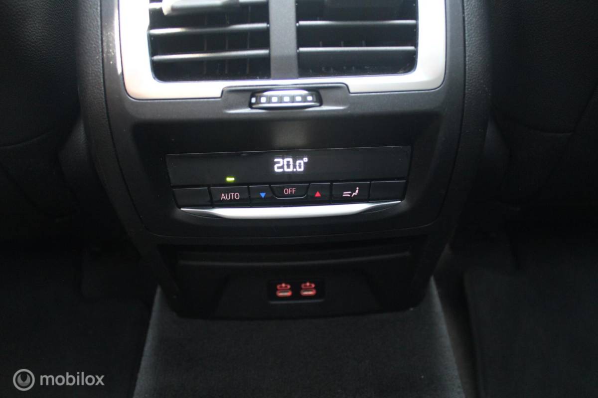 BMW iX3 BMW iX3 Executive 80 kWh M-Sport 3-Fase Pano/ACC/ShadowLine