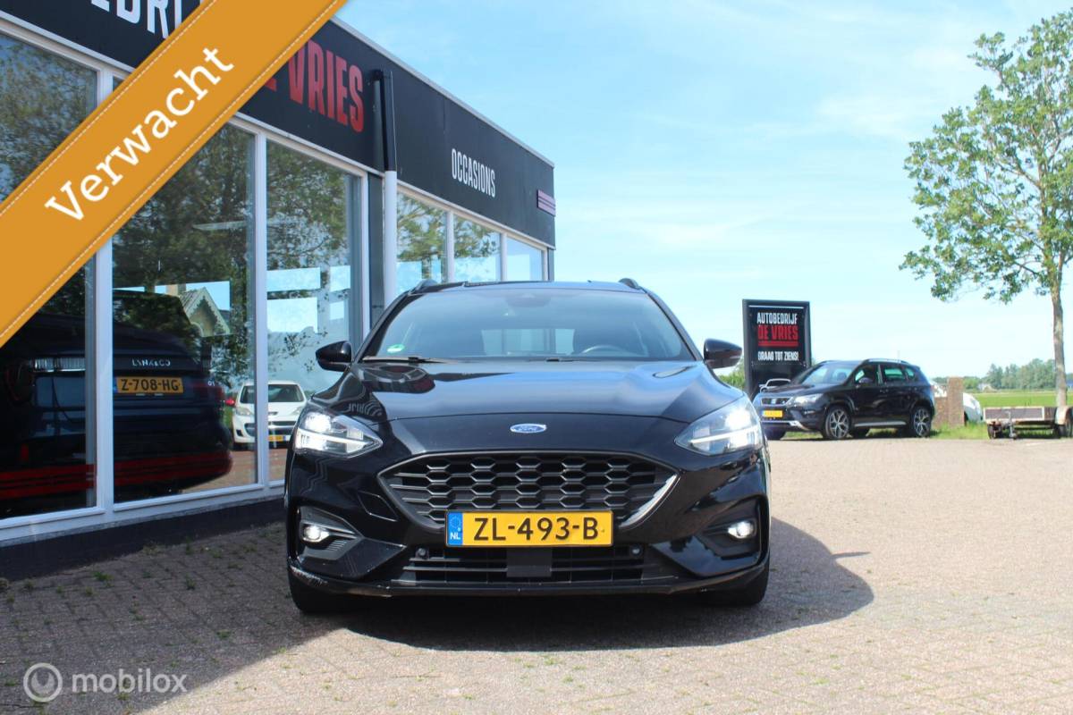 Ford Focus Ford Focus Wagon 1.0 EcoBoost ST Line Winterpakket/Ful-Led/NAP