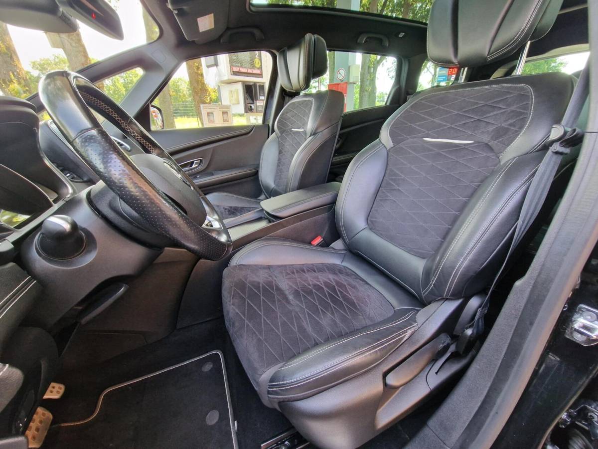 Renault Grand Scénic Renault Grand Scenic 1.3 TCe Black Edition 7p.|Automaat|trekhaak|Navi|LED|ACC|Pano|