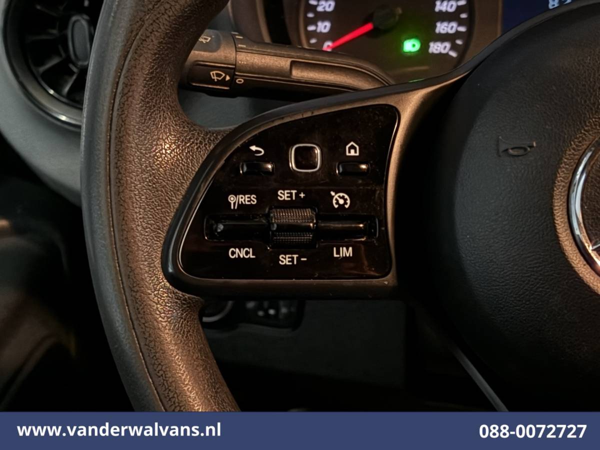 Mercedes-Benz Sprinter Mercedes-Benz Sprinter 317 CDI 170pk 3500kg Trekhaak L2H2 Euro6 Airco | Camera | Apple Carplay | Cruisecontrol Android Auto, Parkeersensoren
