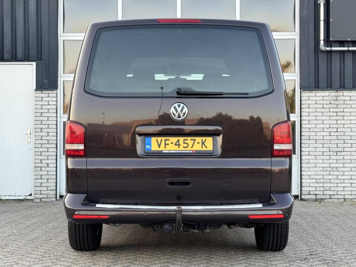 Volkswagen Transporter Volkswagen Transporter 2.0 TDI Highline Dubbele Cabine Trekhaak/Leer/Cruise/Navi/PDC/Bluetooth