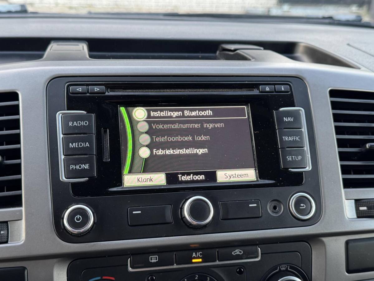 Volkswagen Transporter Volkswagen Transporter 2.0 TDI Highline Dubbele Cabine Trekhaak/Leer/Cruise/Navi/PDC/Bluetooth