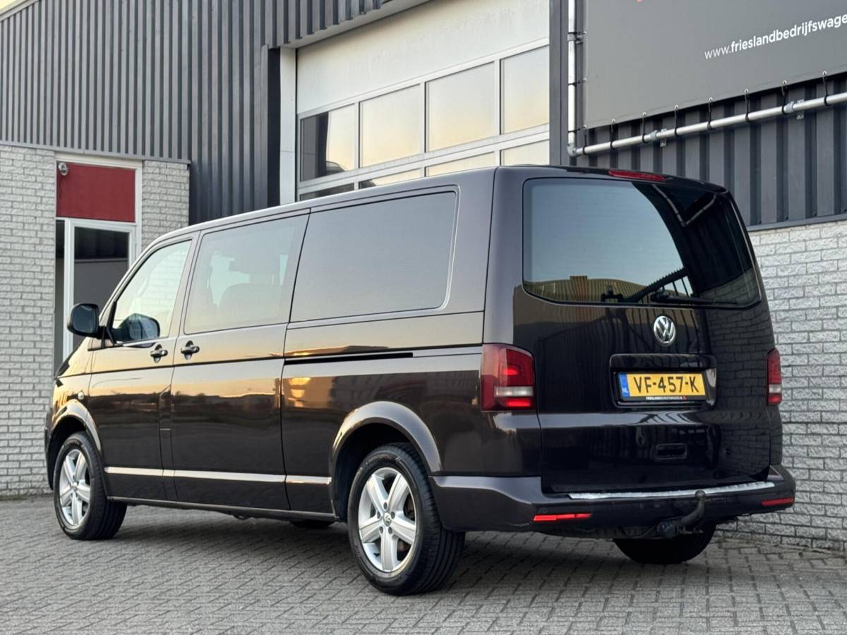 Volkswagen Transporter Volkswagen Transporter 2.0 TDI Highline Dubbele Cabine Trekhaak/Leer/Cruise/Navi/PDC/Bluetooth