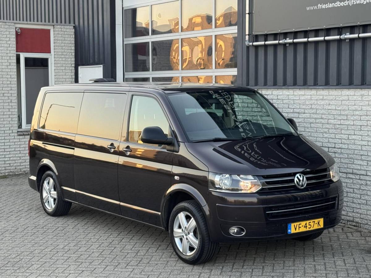 Volkswagen Transporter Volkswagen Transporter 2.0 TDI Highline Dubbele Cabine Trekhaak/Leer/Cruise/Navi/PDC/Bluetooth