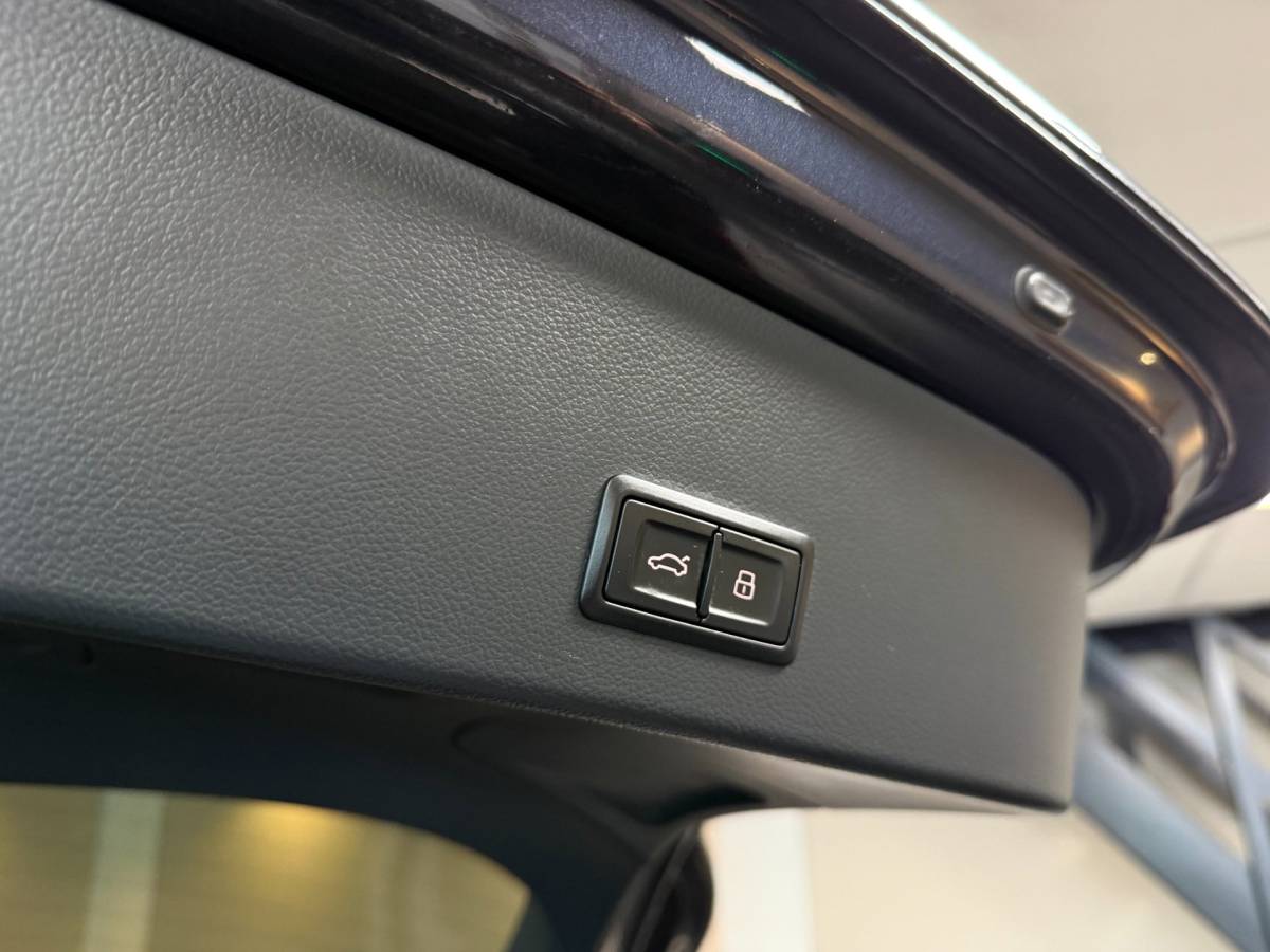 Audi A6 Audi A6 Avant 1.8 TFSI ultra Premium Edition *S-Line* Automaat|Stoelverw.|Navi|Camera|BT