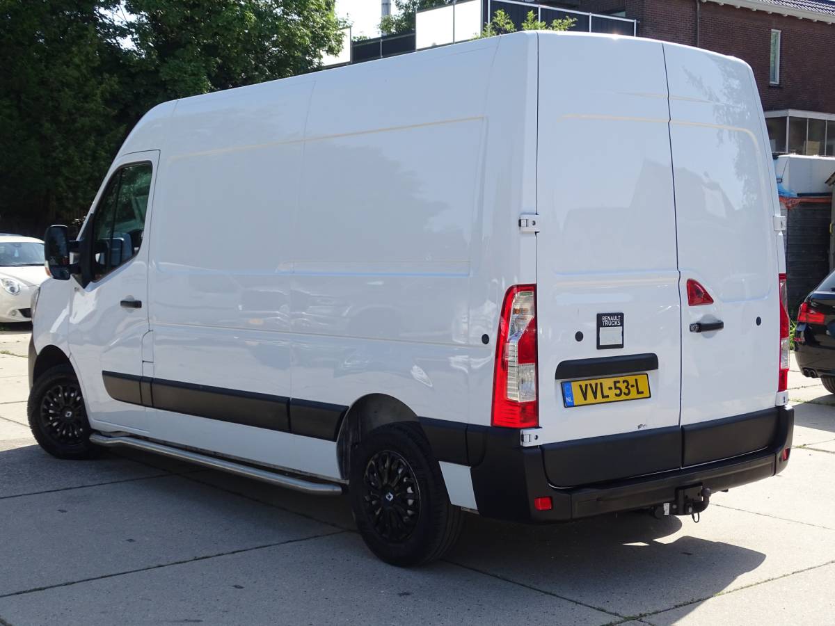 Renault Master Renault Master T35 2.3 dCi 150 L2H2 Energy