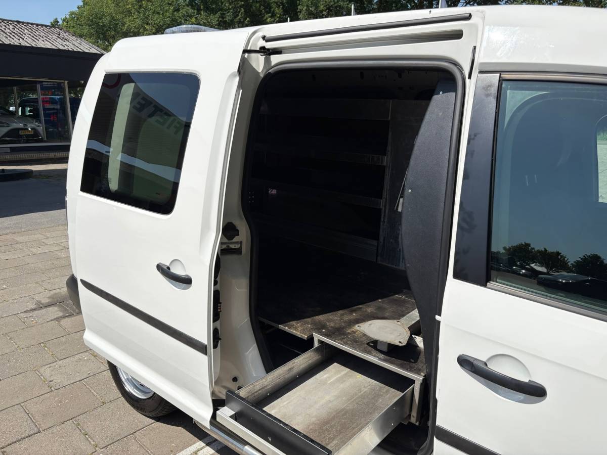 Volkswagen Caddy Volkswagen Caddy 1.4 TGI L2H1 EcoFuel Maxi Trendline |CNG|NAP|airco|cruise|achteruitrijcamera|bluetooth|parkeersensoren achter