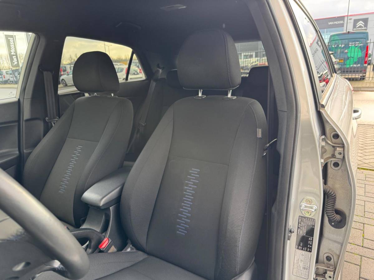 Hyundai i20 Hyundai I20 1.0 T-GDI Premium+|Airco|Nav|Camera|Cruise