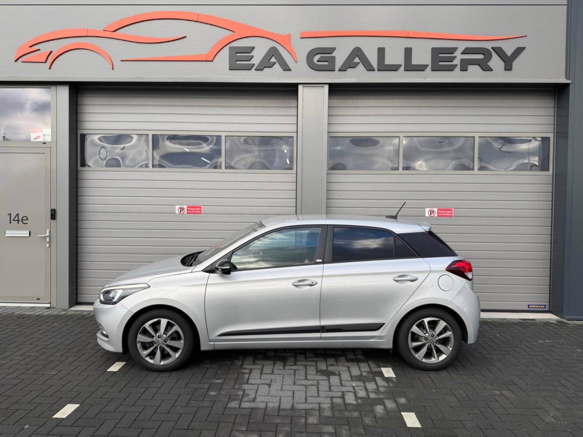 Hyundai i20 Hyundai I20 1.0 T-GDI Premium+|Airco|Nav|Camera|Cruise