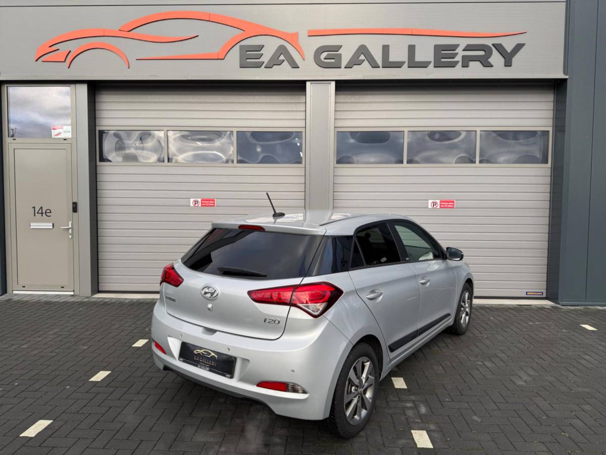 Hyundai i20 Hyundai I20 1.0 T-GDI Premium+|Airco|Nav|Camera|Cruise