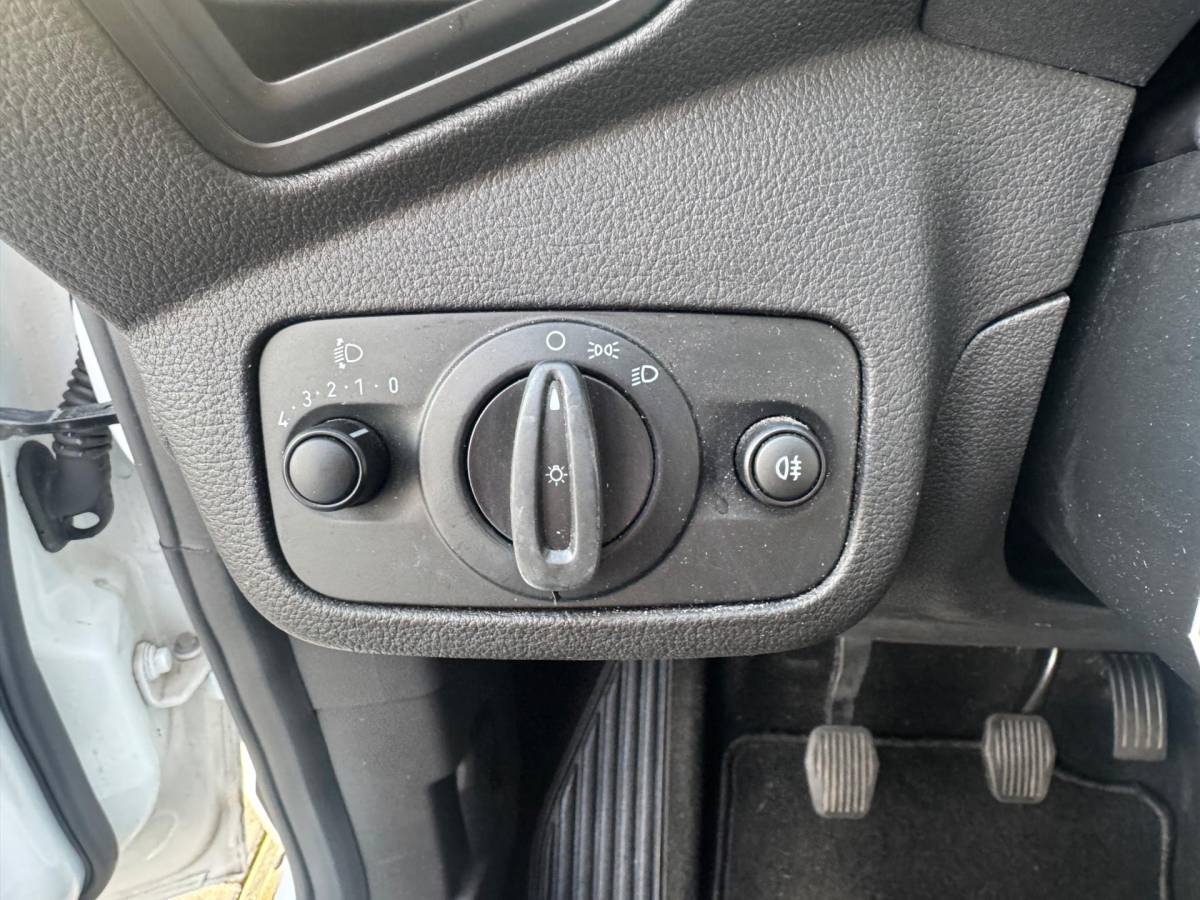 Ford Grand C-Max Ford GRAND C-MAX 1.0 Ambiente | CarPlay | Camera | Airco |