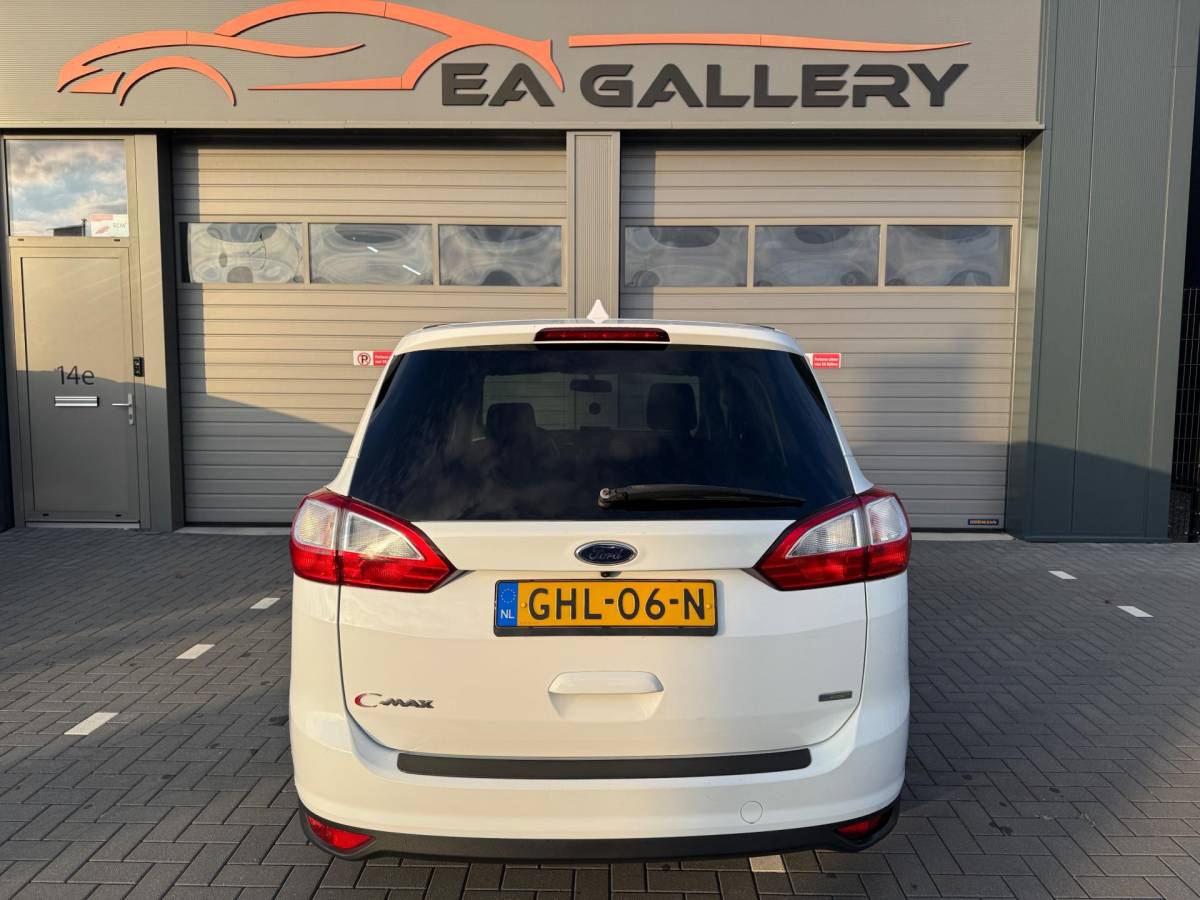 Ford Grand C-Max Ford GRAND C-MAX 1.0 Ambiente | CarPlay | Camera | Airco |