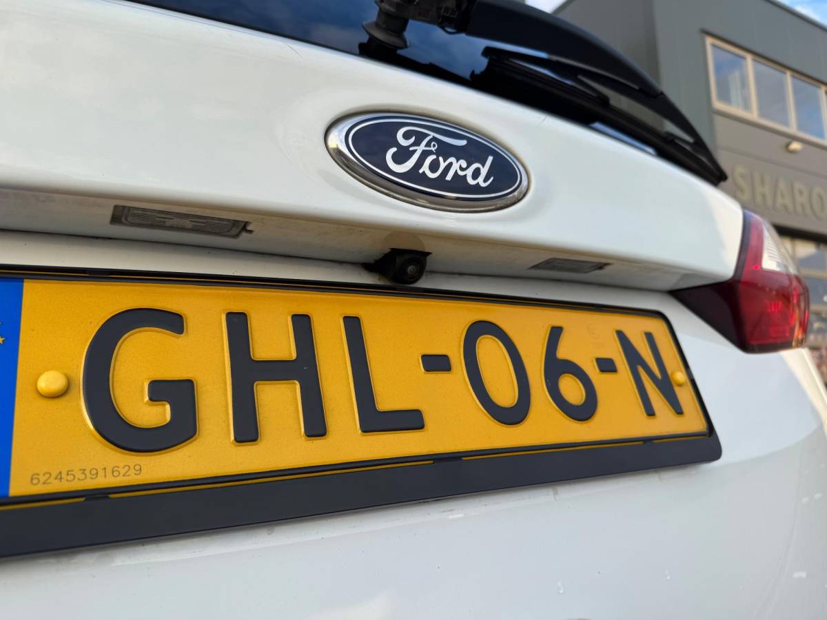 Ford Grand C-Max Ford GRAND C-MAX 1.0 Ambiente | CarPlay | Camera | Airco |