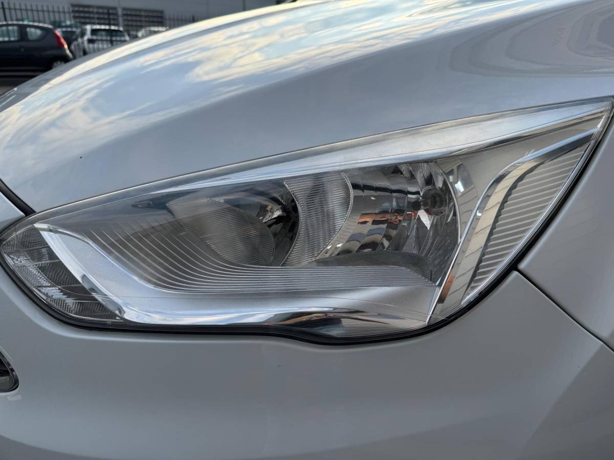 Ford Grand C-Max Ford GRAND C-MAX 1.0 Ambiente | CarPlay | Camera | Airco |