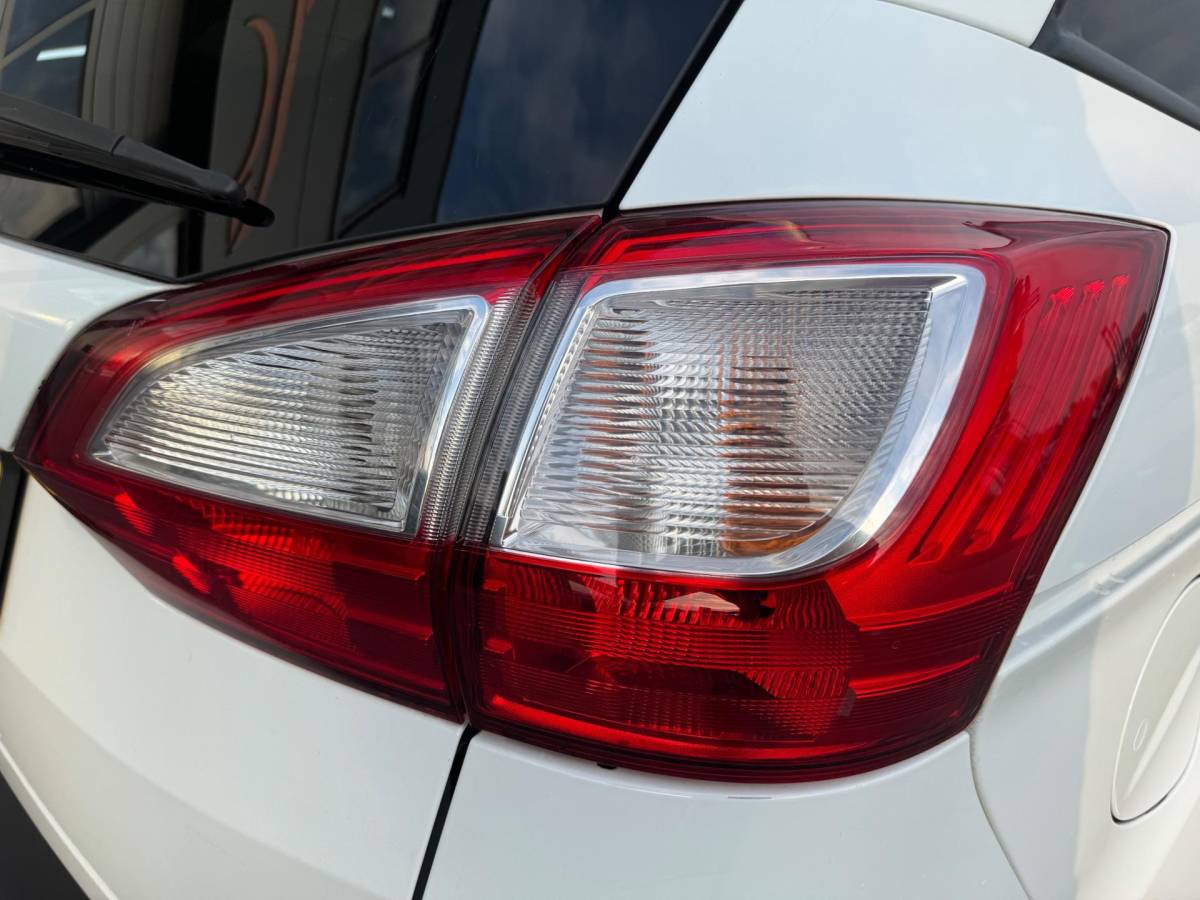 Ford Grand C-Max Ford GRAND C-MAX 1.0 Ambiente | CarPlay | Camera | Airco |