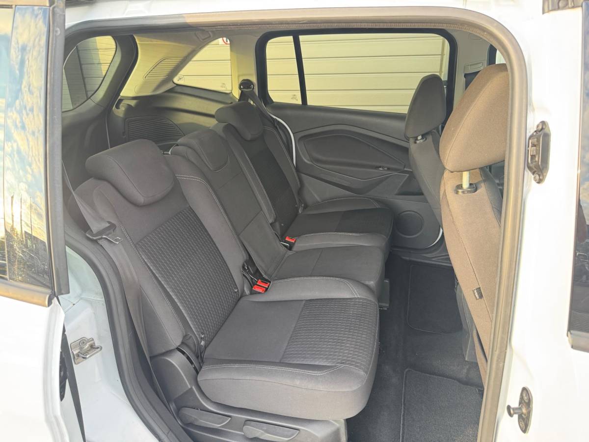 Ford Grand C-Max Ford GRAND C-MAX 1.0 Ambiente | CarPlay | Camera | Airco |