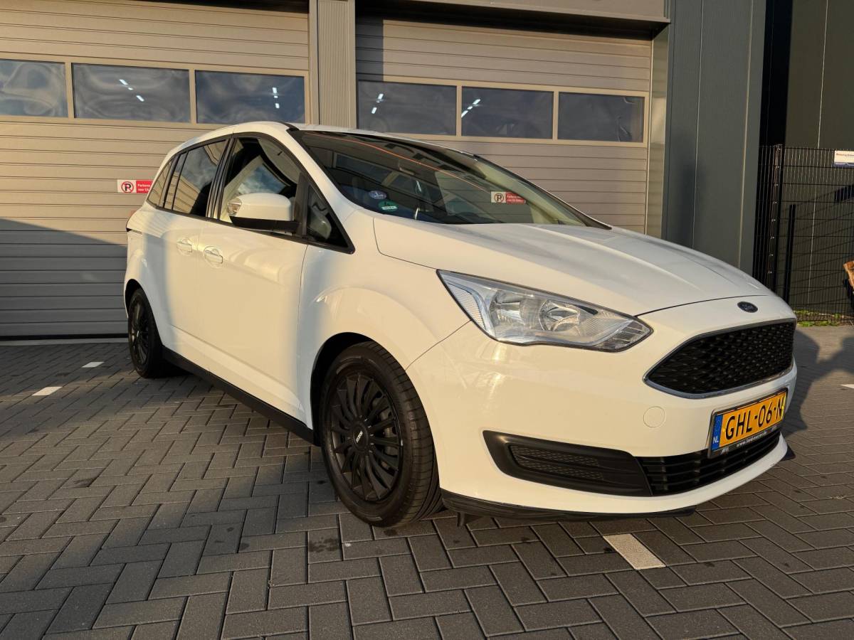 Ford Grand C-Max Ford GRAND C-MAX 1.0 Ambiente | CarPlay | Camera | Airco |
