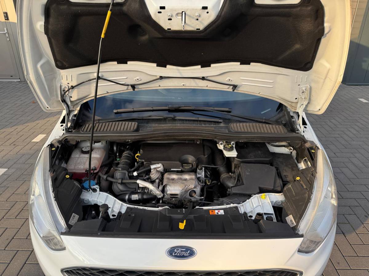 Ford Grand C-Max Ford GRAND C-MAX 1.0 Ambiente | CarPlay | Camera | Airco |