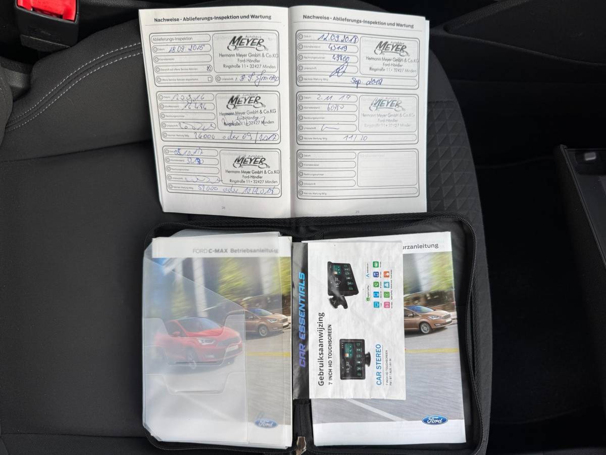 Ford Grand C-Max Ford GRAND C-MAX 1.0 Ambiente | CarPlay | Camera | Airco |