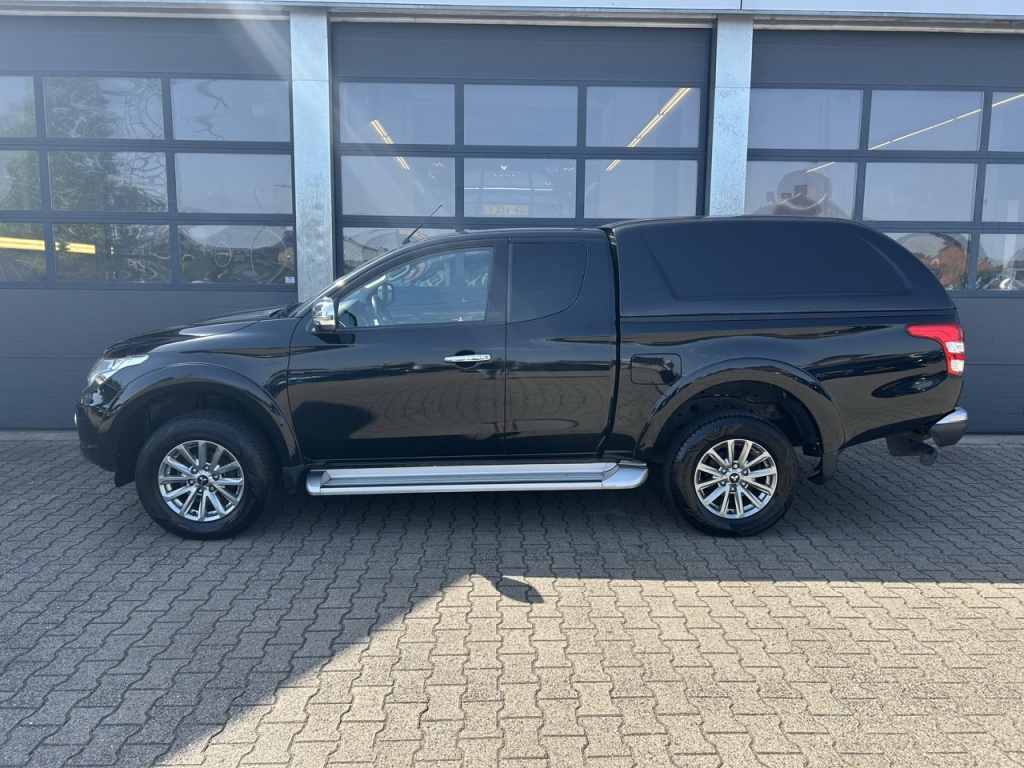 Mitsubishi L200 MITSUBISHI L200 2.4 DI-D 181pk Club Cab 4WD Intense