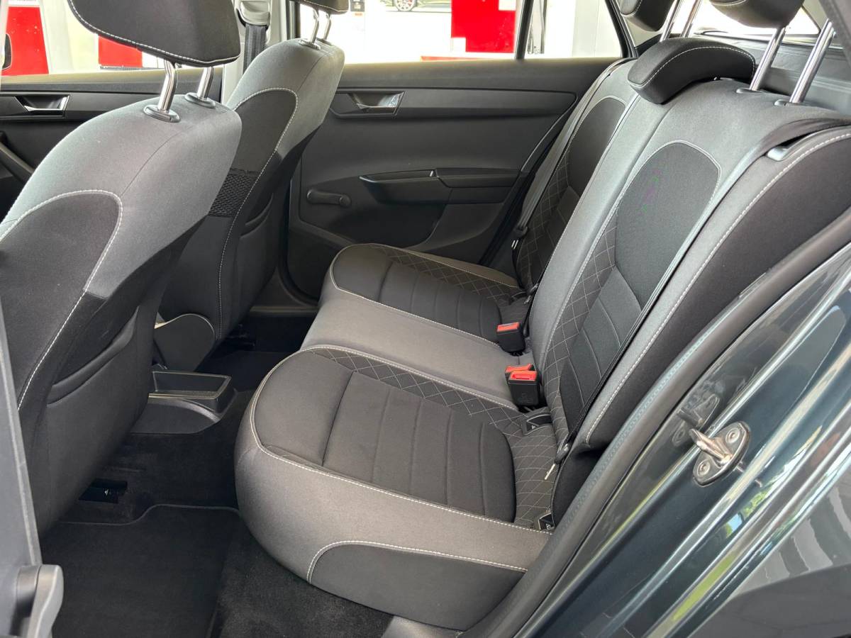 Škoda Fabia ŠKODA Fabia Combi 1.0 96PK TSI Clever | Cruise  | Stoel VW | Airco |