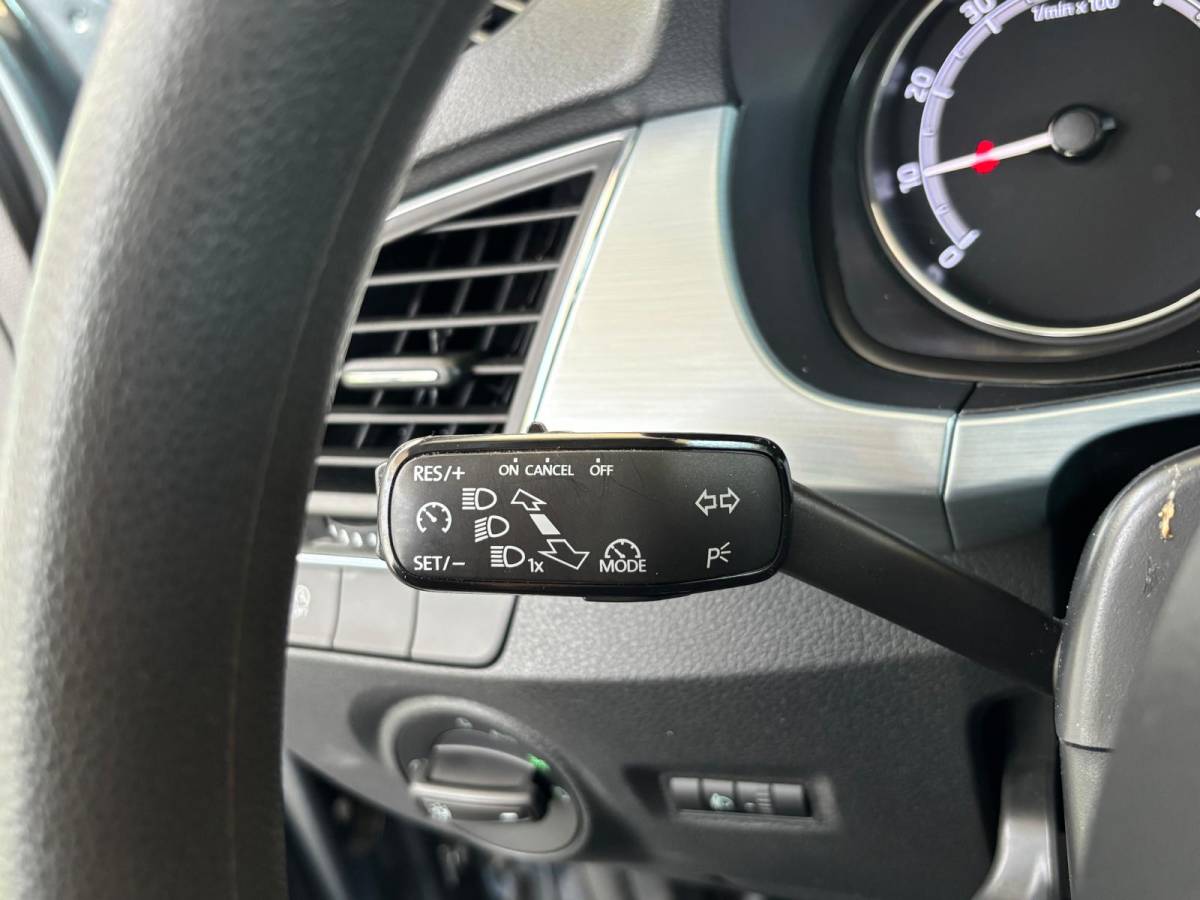 Škoda Fabia ŠKODA Fabia Combi 1.0 96PK TSI Clever | Cruise  | Stoel VW | Airco |