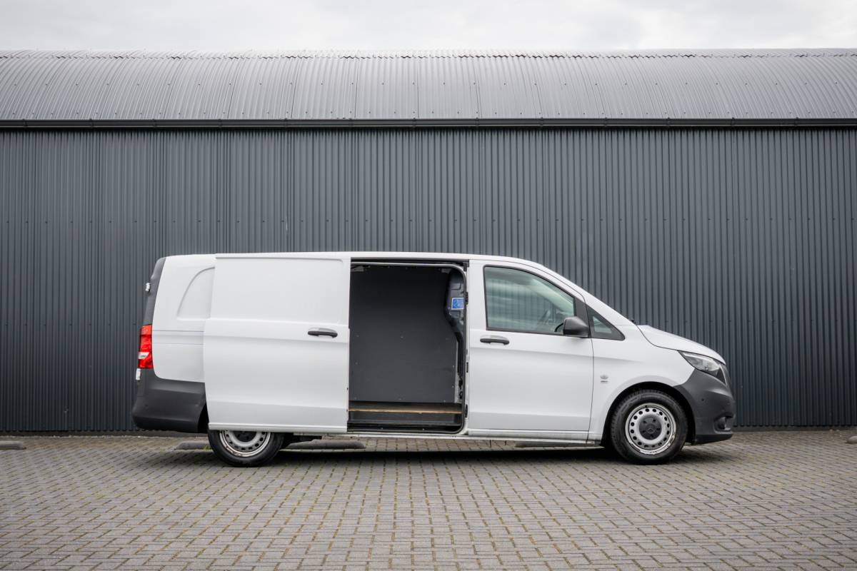 Mercedes-Benz Vito Mercedes-Benz Vito 114 CDI L3H1 XL | Camera | Cruise | PDC | Airco | Trekhaak