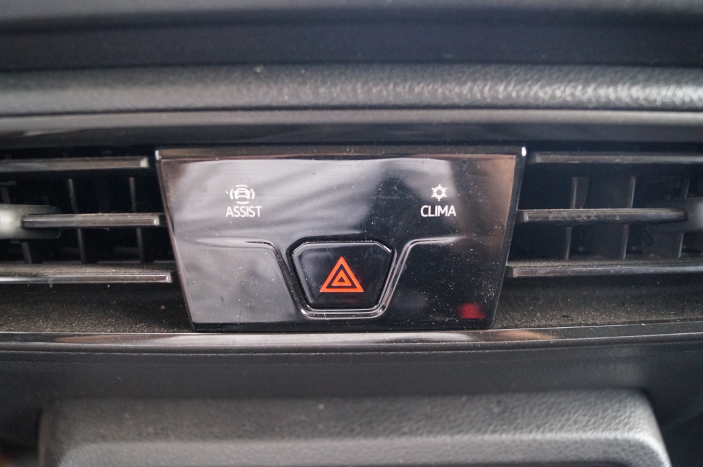 Volkswagen Caddy Volkswagen Caddy 2.0 TDI Comfort Cargo -AIRCO-PDC-CRUISE-CARPLAY-