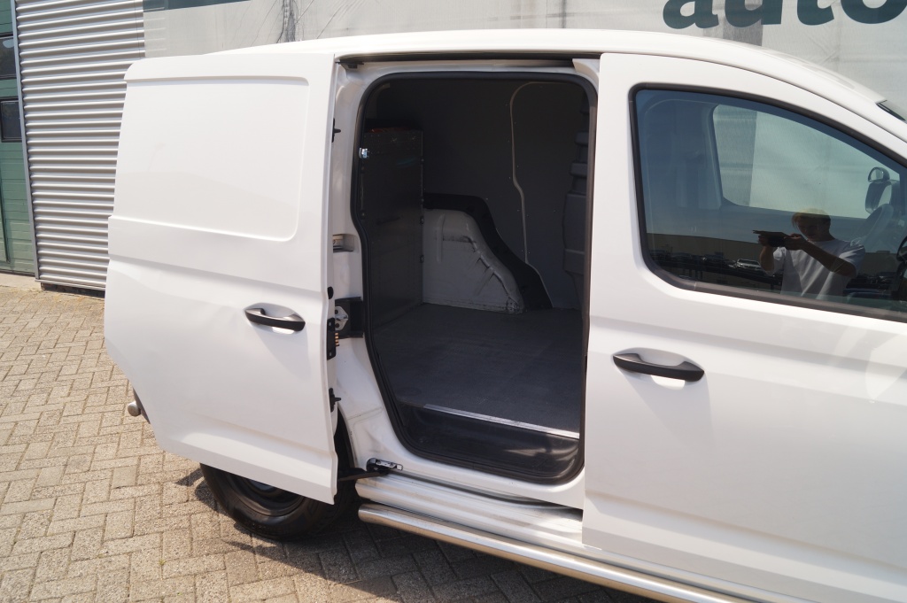 Volkswagen Caddy Volkswagen Caddy 2.0 TDI Comfort Cargo -AIRCO-PDC-CRUISE-CARPLAY-
