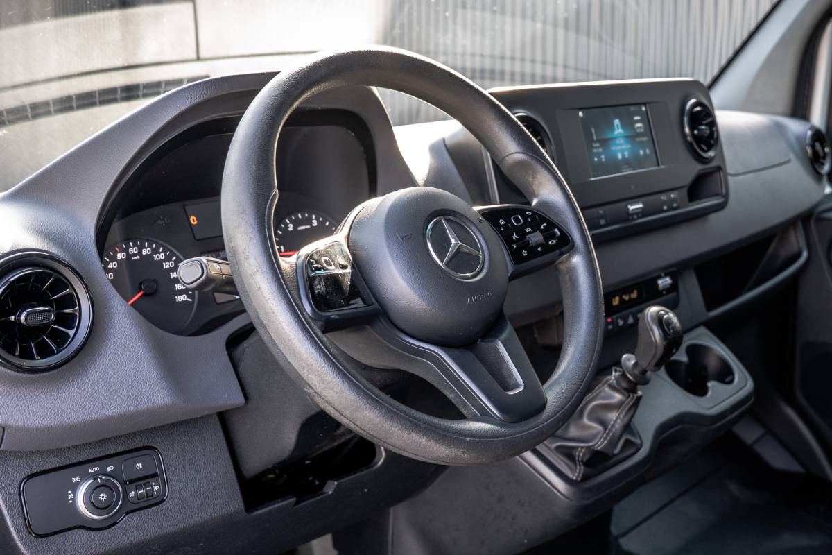 Mercedes-Benz Sprinter Mercedes-Benz Sprinter 311 CDI RWD L2H2 | Volledig Ingericht | Mbux | Camera | Carplay | Climatronic
