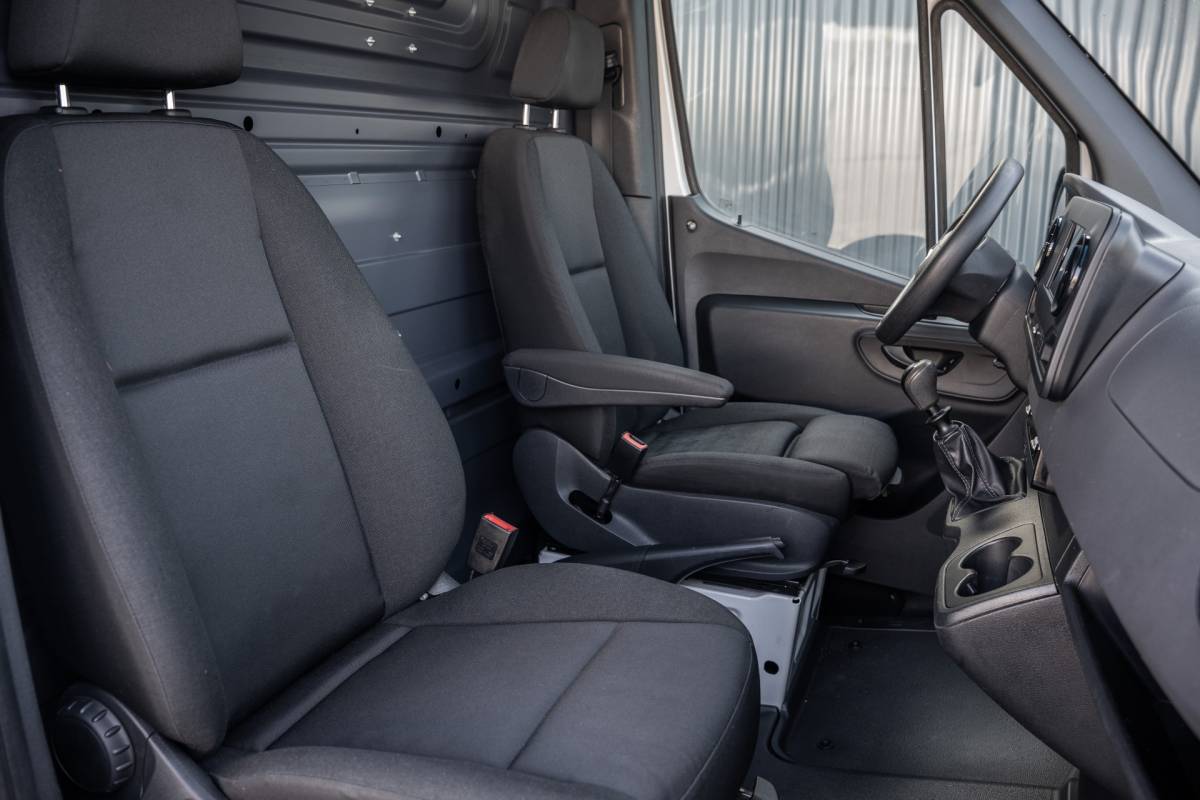 Mercedes-Benz Sprinter Mercedes-Benz Sprinter 311 CDI RWD L2H2 | Volledig Ingericht | Mbux | Camera | Carplay | Climatronic