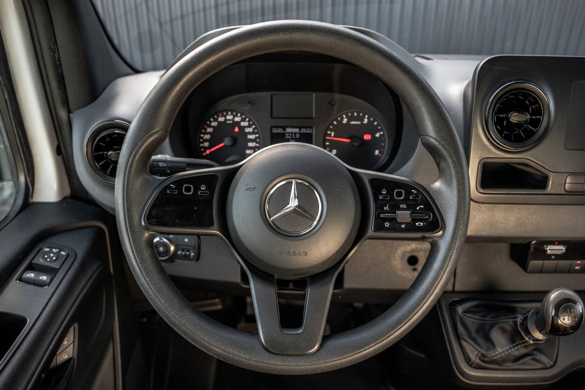 Mercedes-Benz Sprinter Mercedes-Benz Sprinter 311 CDI RWD L2H2 | Volledig Ingericht | Mbux | Camera | Carplay | Climatronic