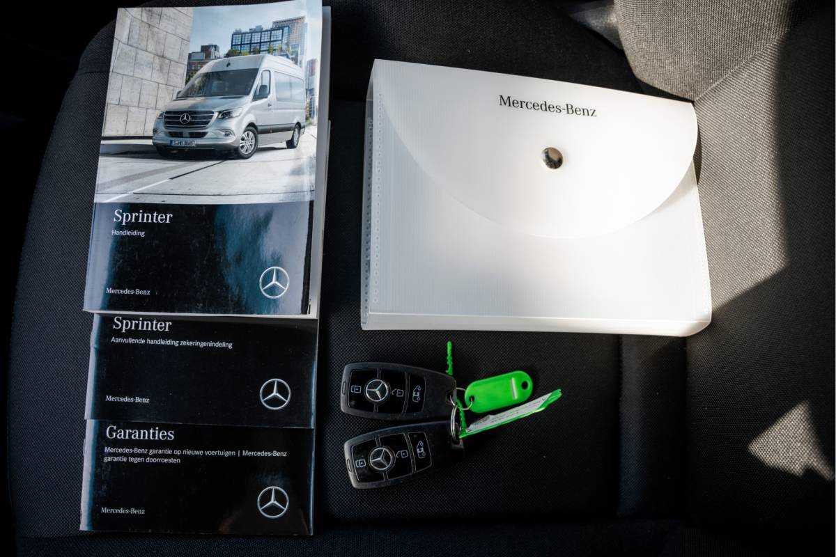 Mercedes-Benz Sprinter Mercedes-Benz Sprinter 311 CDI RWD L2H2 | Volledig Ingericht | Mbux | Camera | Carplay | Climatronic