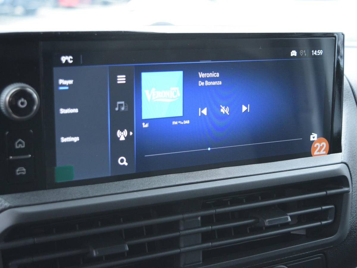 Opel Vivaro-e Opel Vivaro Electric L2 75 kWh | tot 8 jaar garantie | Apple Carplay | camera | dodehoekwaarschuwing | parkeersensoren voor & achter | Comfort tussenschot | laadruimtebetimmering