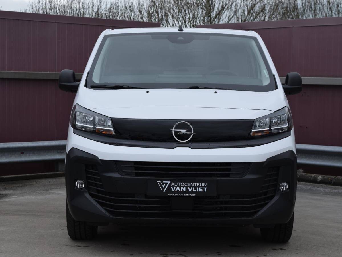 Opel Vivaro-e Opel Vivaro Electric L2 75 kWh | tot 8 jaar garantie | Apple Carplay | camera | dodehoekwaarschuwing | parkeersensoren voor & achter | Comfort tussenschot | laadruimtebetimmering