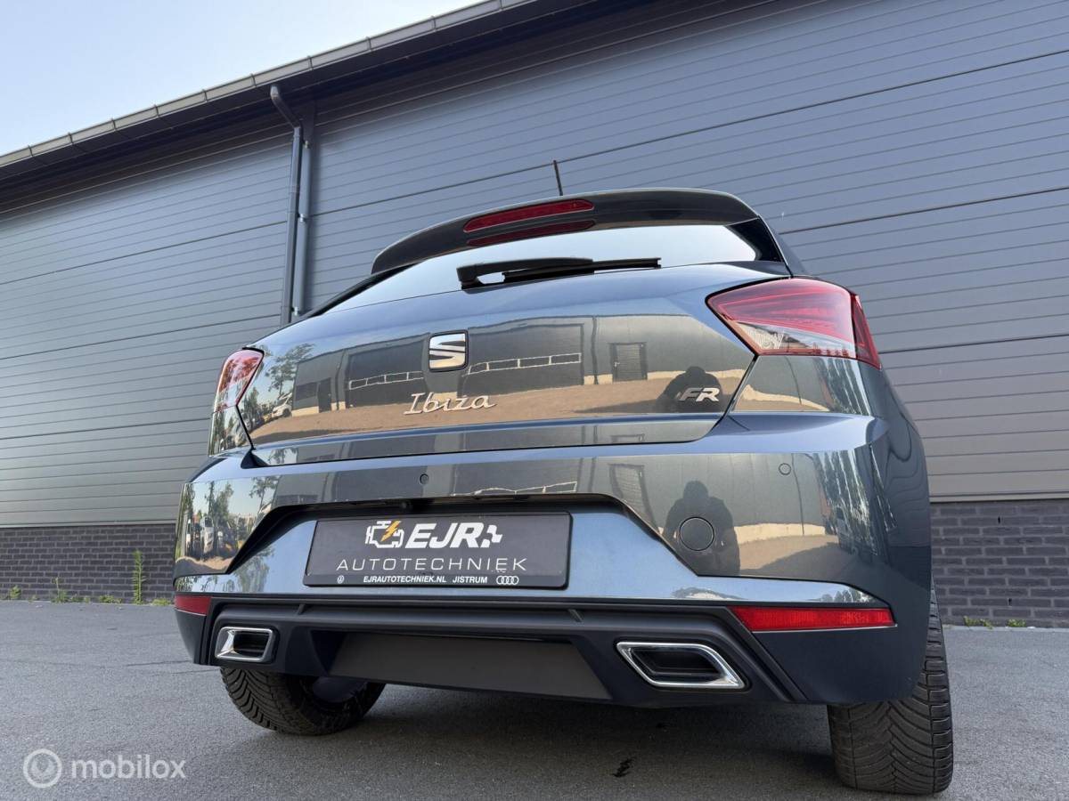 SEAT Ibiza Seat Ibiza 1.0 TSI FR Business Intense Plus CARPLAY*PANO*CLIMA*STOELVERW*ADABCR*ACC