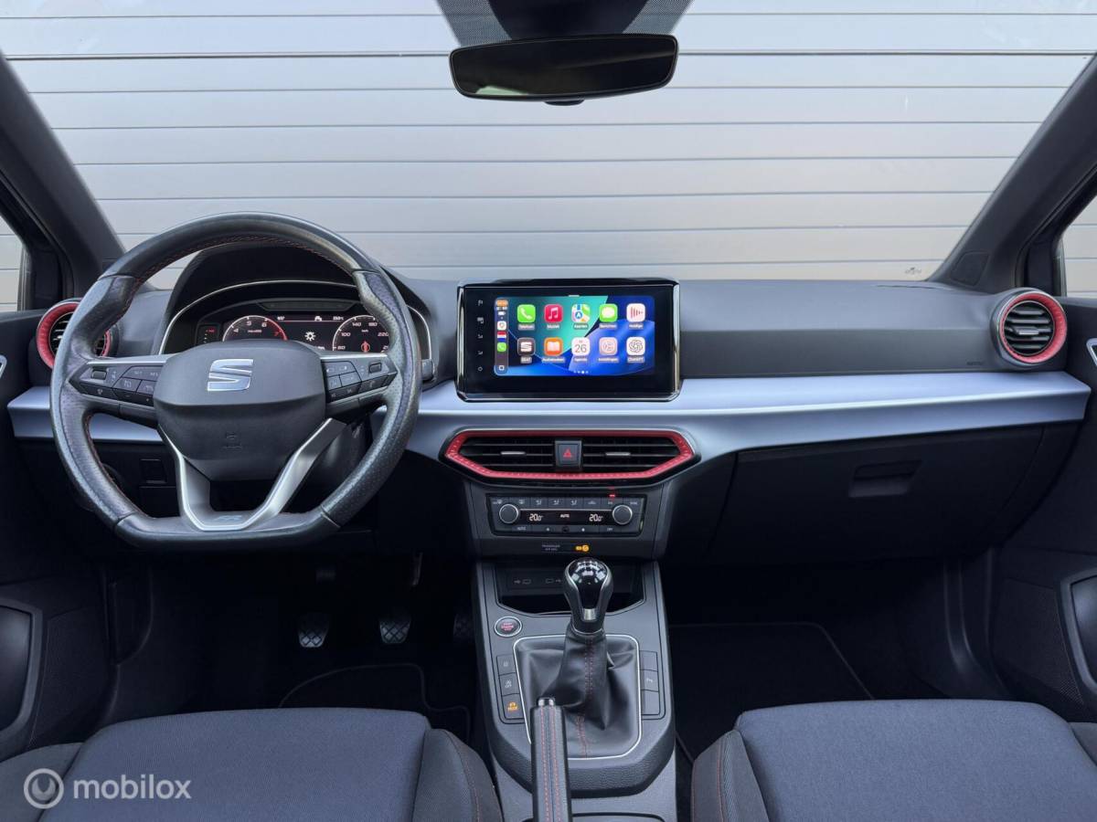 SEAT Ibiza Seat Ibiza 1.0 TSI FR Business Intense Plus CARPLAY*PANO*CLIMA*STOELVERW*ADABCR*ACC