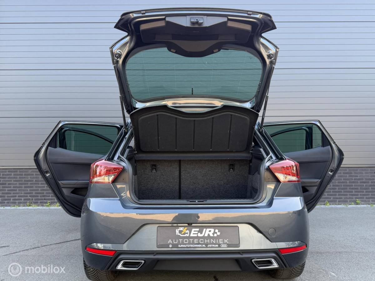 SEAT Ibiza Seat Ibiza 1.0 TSI FR Business Intense Plus CARPLAY*PANO*CLIMA*STOELVERW*ADABCR*ACC