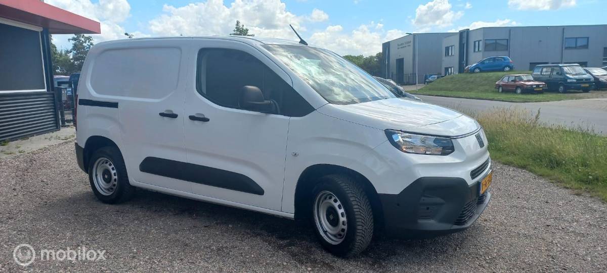 Fiat Doblò Fiat Doblo Cargo 1.5 BlueHDi 100 S&S L1/102PK/AIRCO/CRUISECONTROL