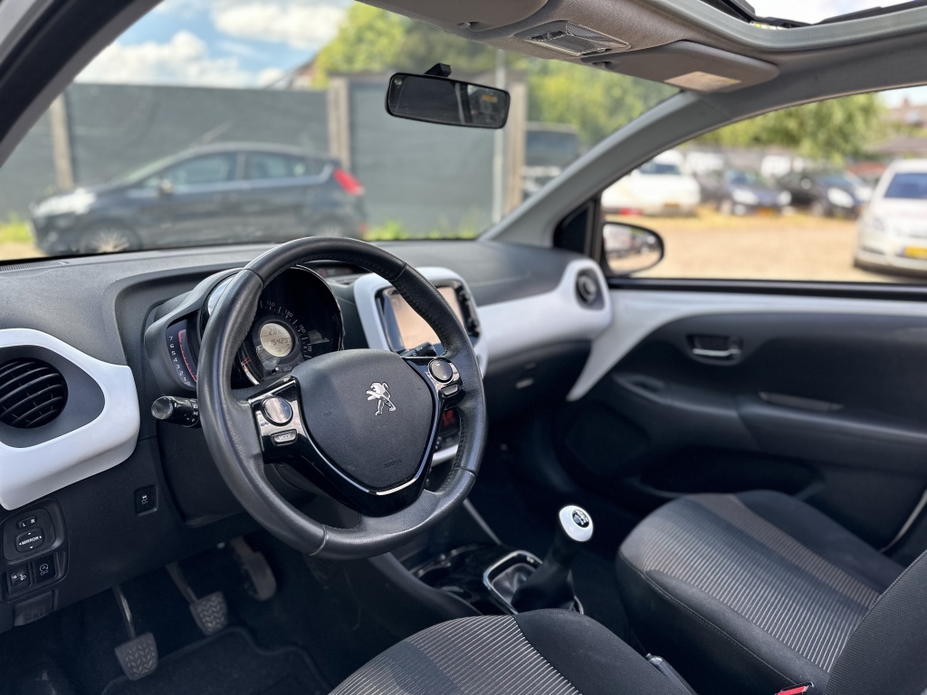 Peugeot 108 Peugeot 108 1.0 e-VTi Cabrio*Navi*NAP*5DRS*KEYLESS*MultiMedia scherm